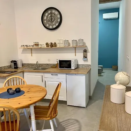 Le 31 * Καρκασόν