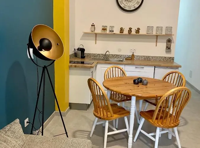 Le 31 * Каркассон